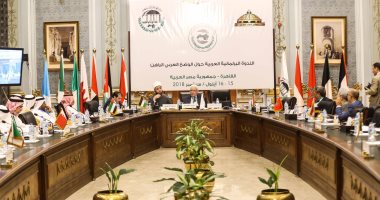 التطرف الفكرى والإلحاد على مائدة الاتحاد البرلمانى العربى.. رئيس دينية البرلمان: الإسلام لا يدعو للعنف.. ومستشار الرئيس يحذر من صفحات التيارات المتطرفة: تنظيمات الإرهاب استلهمت أفكارها من "ظلال القرآن" لسيد قطب