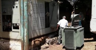 تعرف على تفاصيل أعمال كهرباء الأقصر لرفع كفاءة المحولات بـ1.7 مليون جنيه