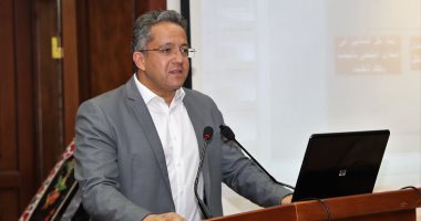 فعاليات اليوم.. وزير الآثار يتفقد "الظاهر بيبرس" واحتفالية بمكتبة الإسكندرية