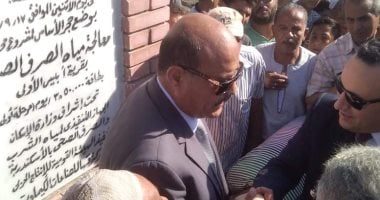 محافظ الإسكندرية يضع حجر أساس مشروع الصرف الصحى بقرية أبيس الأولى