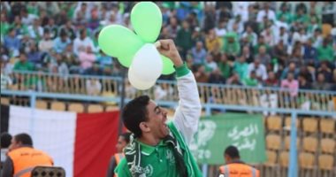 عيد ميلاد سعيد.. "المصرى" يحتفل بمشجع من ذوى القدرات الخاصة