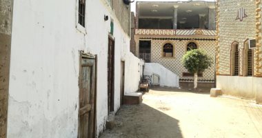 صور.. ترميم منزل الزعيم عبدالناصر والطريق المؤدى إليه بأسيوط