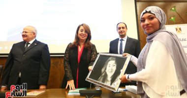غادة والى تؤكد احتواء منهج دبلوم مكافحة الإدمان على طرق فحص وتقييم الحالات