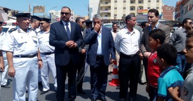 صور.. أمن البحر الأحمر تطلق "كلنا واحد" لبيع الخضار والفاكهة بأسعار مخفضة