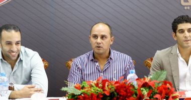 الأهلى يتعاقد مع إحدى الشركات لتوظيف شباب النادى