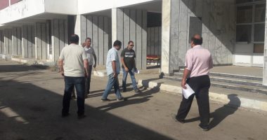 لجنة هندسية تتفقد استاد دمياط الرياضى للبدء فى تطويره 