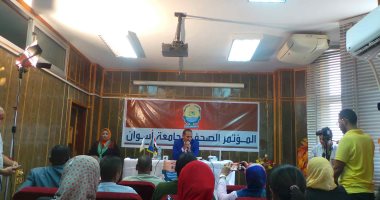 توقيع الكشف على 4200 طالب بجامعة أسوان.. واكتشاف 7 حالات إصابة بفيروس C