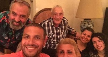 صور.. كيف احتفل جميل راتب بآخر عيد ميلاد له؟