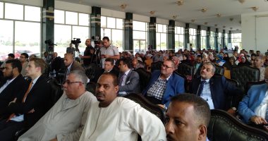 الملتقى الزراعى بقنا يعلن تفاصيل أكبر مجمع للدواجن لإنتاج 12 مليون دجاجة