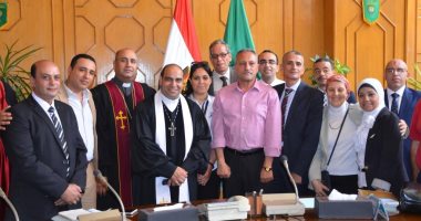 صور.. محافظ الإسماعيلية يستقبل وفد المجلس القومى لحقوق الإنسان