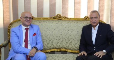 محافظ قنا يستقبل ممثل صندوق الأمم المتحدة للسكان