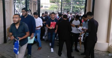تشديدات أمنية على جميع بوابات جامعة حلوان لاستقبال الطلاب