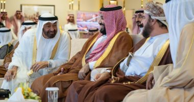 صور.. محمد بن زايد يشارك محمد بن سلمان حضور حفل ختام "مهرجان ولى العهد للهجن "