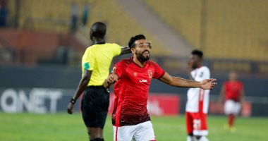 فيديو.. محارب يسجل الهدف الثانى للأهلى أمام حورويا