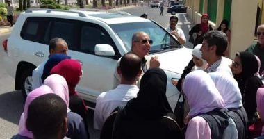 محافظ البحر الأحمر يوافق على توفير مسكن لطالبات التمريض برأس غارب