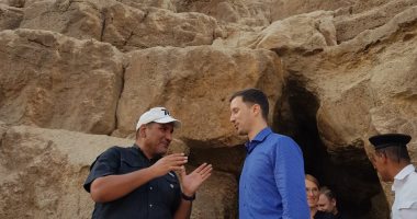 وزير الدولة للشئون الخارجية السلوفاكى يزور منطقة آثار الهرم.. صور