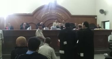 جنايات دمنهور تخلى قاعة جلسة محاكمة أشعياء وفلتاؤوس للقاء محاميهما