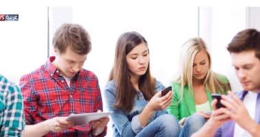كيف تؤثر وسائل التواصل الاجتماعى على صحتك العقلية؟