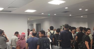 صور.. شكوى من طلاب جامعة زويل بسبب إلغاء المنح الدراسية