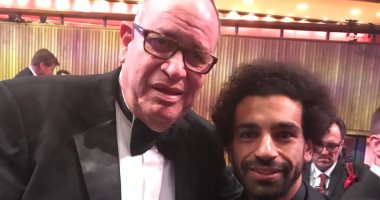 شاهد.. ميدو وكرم كردى مع محمد صلاح قبل حفل الأفضل فى العالم 