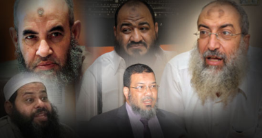 نهاية زمن الشيوخ " الحلقة السادسة" ..ياسر  برهامى شيخ مشايخ "ترزية الدين" فى الدعوة السلفية .. وصف الديموقراطية بأنها صنم عجوة للكفار وأفتى بأن البرلمان من مجالس الكفر ..وبعد الثورة أصبحت الانتخابات واجب شرعى 