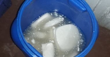 القبض على صاحب ثلاجة ألبان لحيازة منتجات غير صالحة للاستهلاك فى الهرم