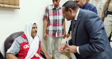 فيديو وصور...محافظ البحيرة يستجيب لطلبات المواطنين فى أول لقاءاته الجماهيرية
