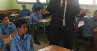 وكيل تعليم جنوب سيناء: المعلميـن أصحاب رسالة والطلاب هم قاطرة المستقبل