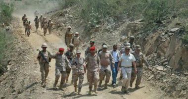 نائب الرئيس اليمنى يتوعد الحوثيين من داخل جبهة مران بصعدة