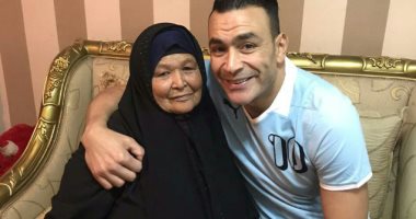 غوايش وغسالة أطباق وعمرة.. هدايا نجوم الكرة فى عيد الأم