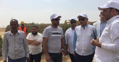 صور.. لجنة من وزارة الإسكان تتفقد كفاءة محطات الصرف ببنى سويف