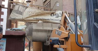إزالة 449 إشغال طرق وإزالة 19 تعديا على الأراضى الزراعية بالقناطر الخيرية