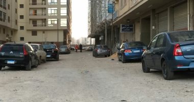 سكان شارع فى الإسكندرية يطالبون برصفه وإنارته