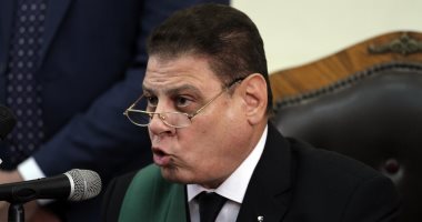 النيابة تقدم إثبات بإجراء عملية المياه البيضاء لنجل خيرت الشاطر