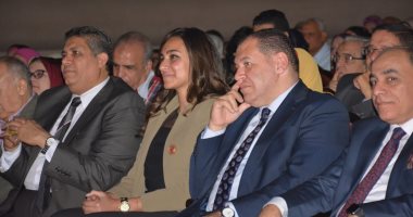  صور.. نائب محافظ البحيرة تشهد الاحتفال بذكرى بليغ حمدى بأوبرا دمنهور 