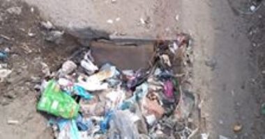 صور.. شكوى من الإهمال وعدم تطهير البالوعات لصرف الأمطار فى الإسكندرية 