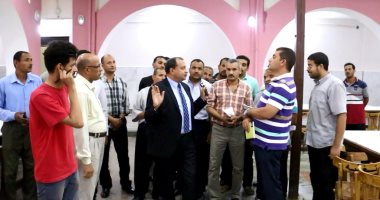 رئيس جامعة بنى سويف يفاجئ مدن الطلاب ويشدد على إنهاء تجهيزات أماكن الاستقبال