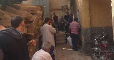 قارئ يشكو من الزحام بمكتب دفع الكهرباء بالقليوبية