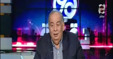 يوسف زيدان لمحمد الباز: والدى تزوج 6 مرات ولدى 11 أخًا وأختًا (فيديو)