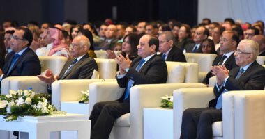 الرئيس السيسى: الدستور المصرى أفرد عدة مواد تضمن حقوق متحدى الإعاقة