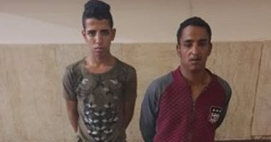 مباحث الزيتون تضبط عصابة سرقة حقائب السيدات باستخدام دراجة بخارية