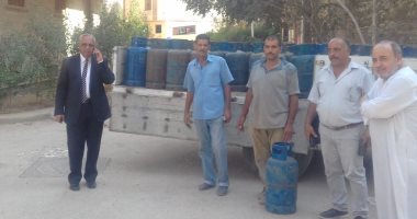 حى المقطم يوزع أسطونات البوتجاز بسعرها الرسمى بعد وصول سعرها لـ 100 جنيه