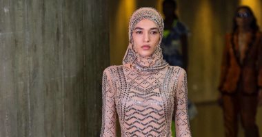 س وج.. كل ما تريدين معرفته عن أول عارضة أزياء محجبة فى أسبوع الموضة بباريس