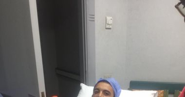 جدو يخضع لعملية جراحية فى الوجه 