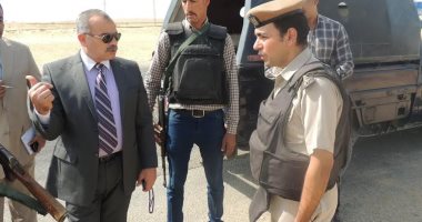 مدير أمن المنيا يشدد على حسن معاملة المواطنين خلال تفقد الخدمات