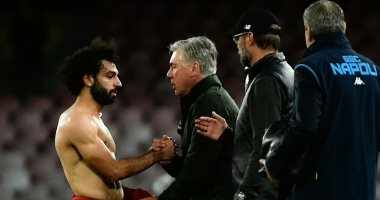 مدرب نابولى يطلب قميص محمد صلاح عقب نهاية مواجهة ليفربول 