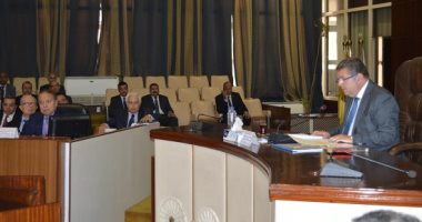 إحاطة عمومية القابضة للنقل بطرح 20% من أسهم الإسكندرية للحاويات