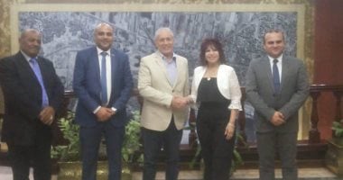 محافظ الأقصر يستقبل رئيسة اتحاد المستثمرات العرب لتنظيم مؤتمر ومعرض عربى إفريقى