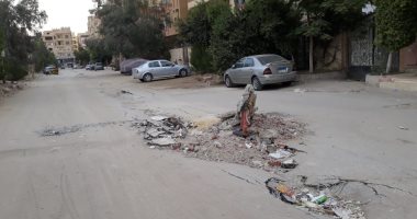قارئ يشكو من هبوط أرضى و طفح مجارى أسفل محور الكفراوى بمدينة 6 أكتوبر