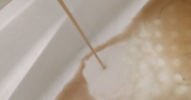 أهالى يستنكرون تلوث مياه الشرب بمنطقة الاستاد فى طنطا